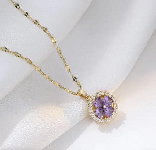 Collar Violetta